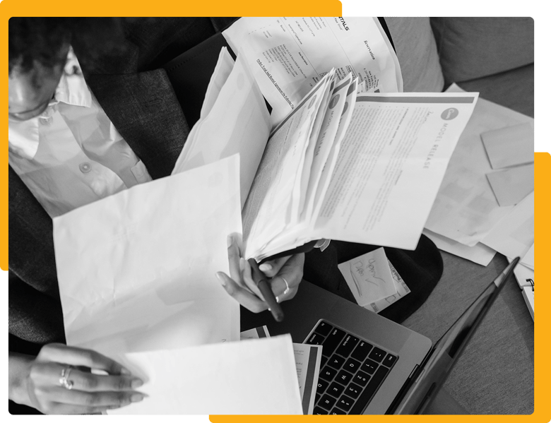 FR-Paperasse-de-gestion-entreprise